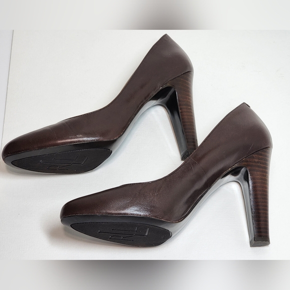 Ralph Lauren Women's Leather High Heel Shoes EUC *Brown* Size 7 1/2 - Picture 5 of 9